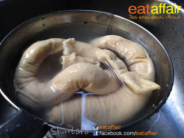 ขาหมูน้ำแดง