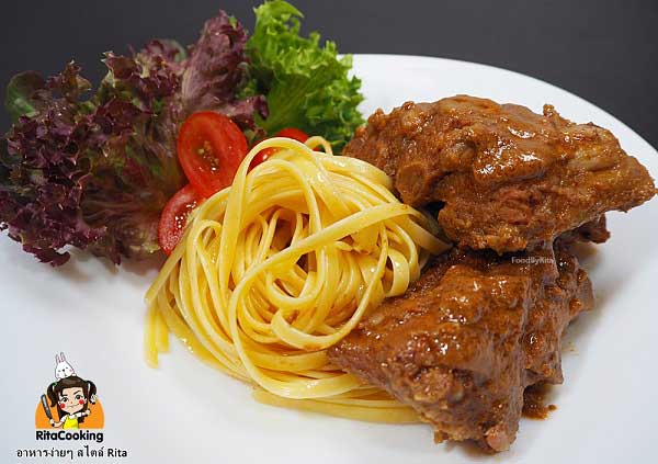 สปาเกตตีซี่โครงหมูอบซอส