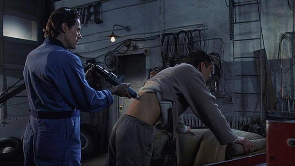 สิ่งของไฮเทค