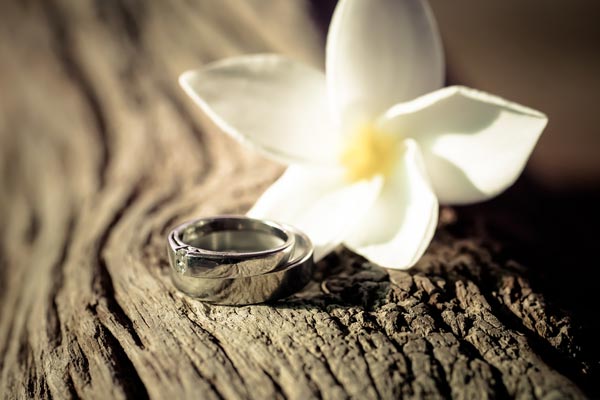 แหวนแต่งงานคู่