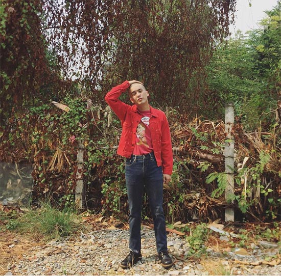 แอมมี่ The Bottom Blues 