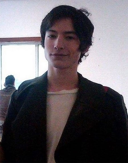 ทรงผม เอซร่า มิลเลอร์