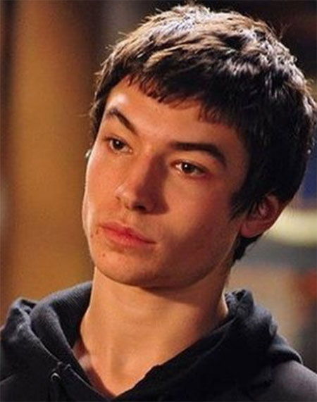 ทรงผม เอซร่า มิลเลอร์