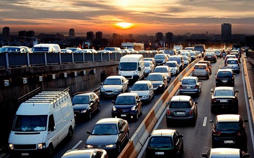 วิธีประหยัดน้ำมันรถ