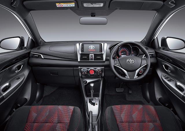 Toyota Yaris Heykers