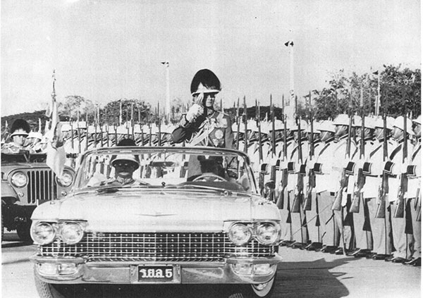 รถยนต์พระที่นั่ง