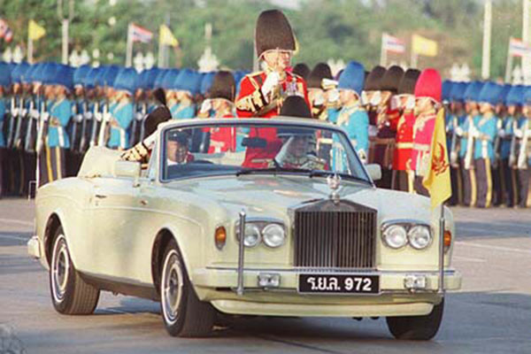 รถยนต์พระที่นั่ง