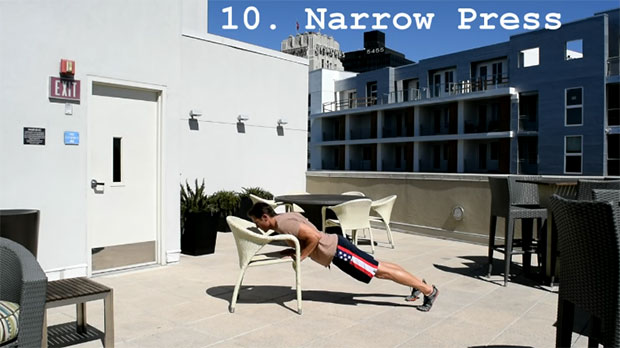 ท่าออกกำลังกายด้วยเก้าอี้