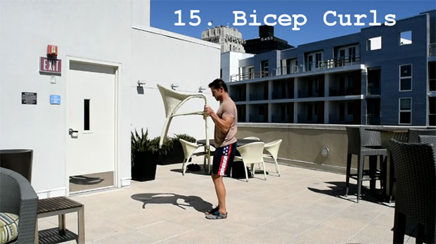 ท่าออกกำลังกายด้วยเก้าอี้