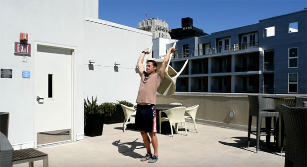 ท่าออกกำลังกายด้วยเก้าอี้