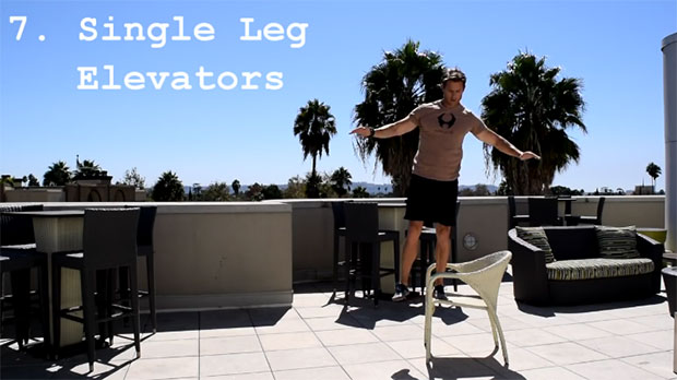 ท่าออกกำลังกายด้วยเก้าอี้