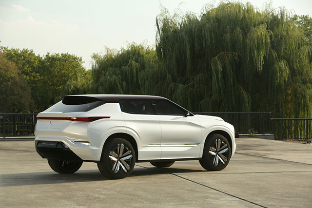 Mitsubishi GT-PHEV Concept