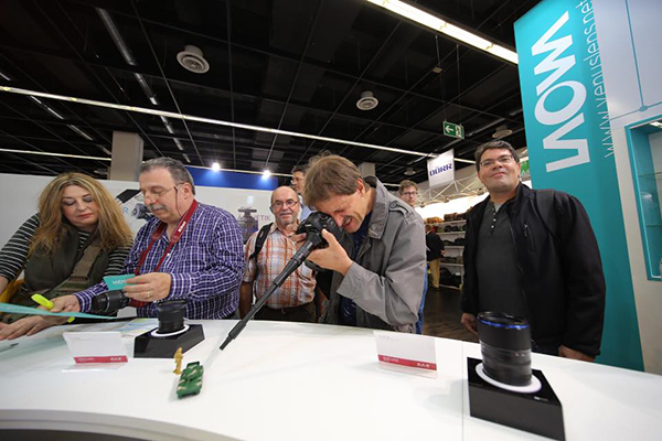 เลนส์ Macro