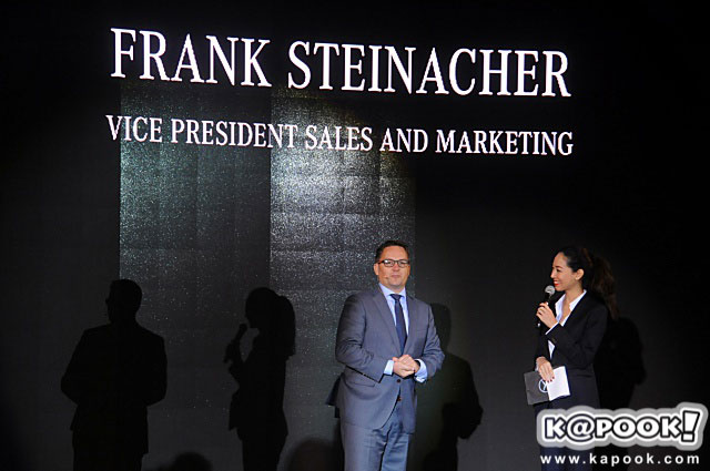 เมอร์เซเดส-เบนซ์ เมอร์เซเดส-เบนซ์