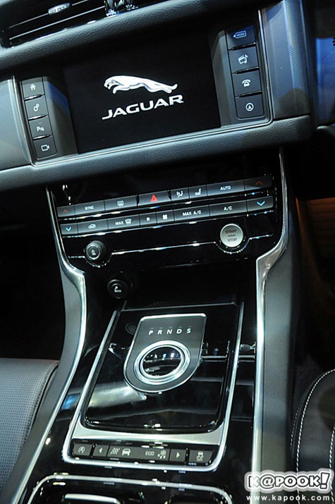 Jaguar XF 2016