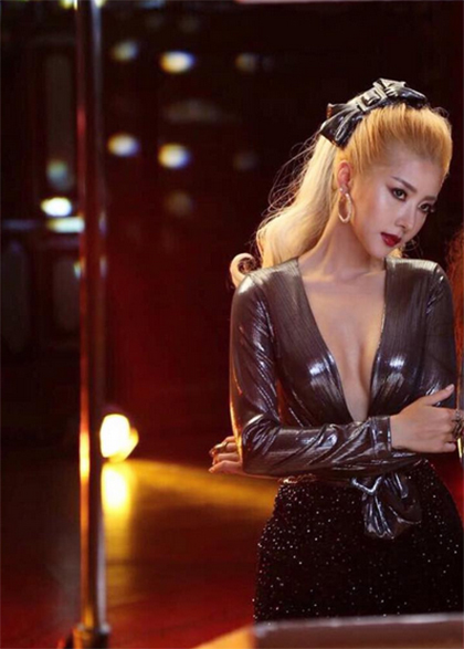 เนย เนโกะจัมพ์