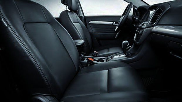 Chevrolet Captiva Perfect Black