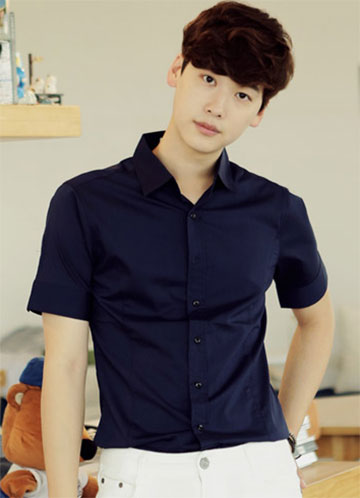 เสื้อทํางานผู้ชาย