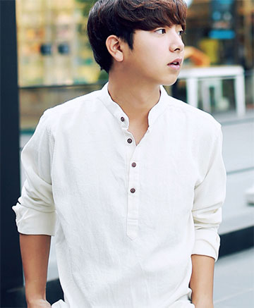 เสื้อทํางานผู้ชาย