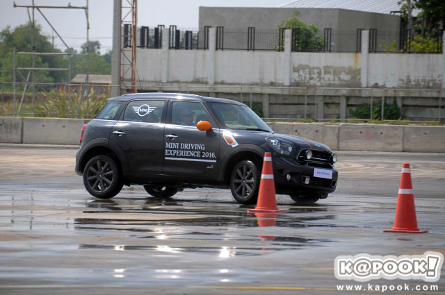 MINI Driving Experience 2016