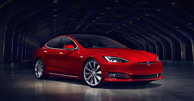 Tesla Model S 2016