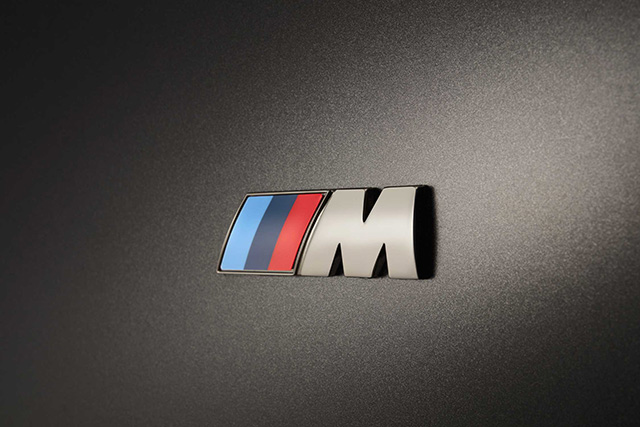 BMW M760Li xDrive 2016