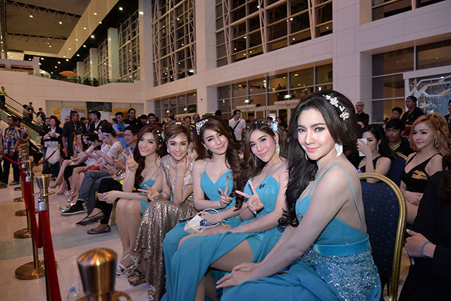 พริตตี้มอเตอร์โชว์ 2016