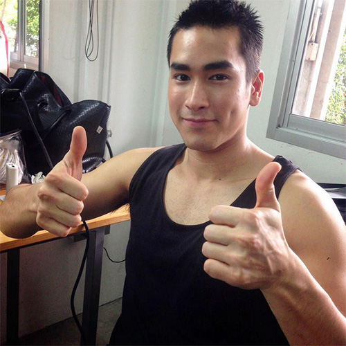 ดาราชายหน้าสด