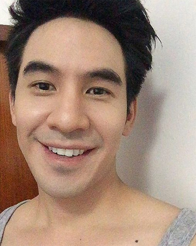 ดาราชายปากน่าจูบ