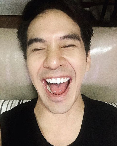 ดาราชายปากน่าจูบ