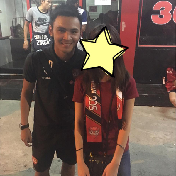 สาวแฉ แบ็ค อาทิตย์ หลอกพาไปบ้าน กระชากลากขึ้นห้อง