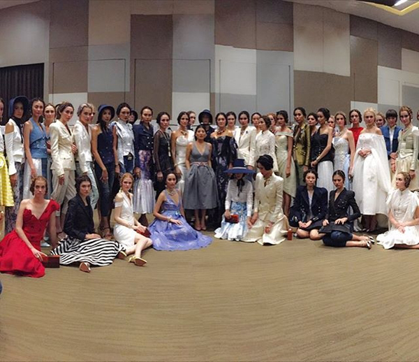 แฟชั่นโชว์ พระองค์เจ้าสิริวัณณวรีนารีรัตน์