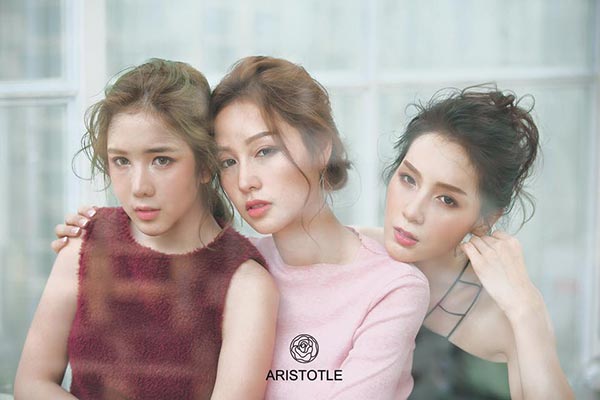 บลอสซั่ม-โม-เฟรม