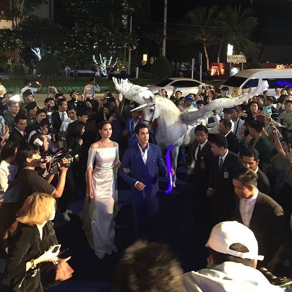 ญาญ่า อุรัสยา