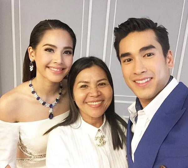 ญาญ่า อุรัสยา