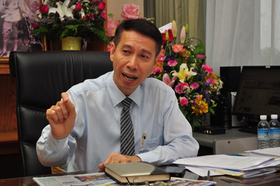 ภก.ประพนธ์ อางตระกูล 