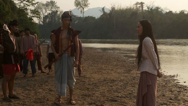 อั้ม พัชราภา เพลิงพระนาง