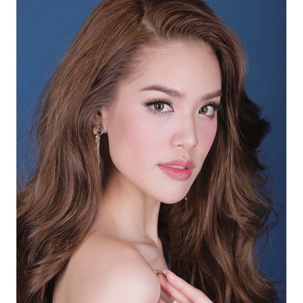 เกรซ กาญจน์เกล้า 