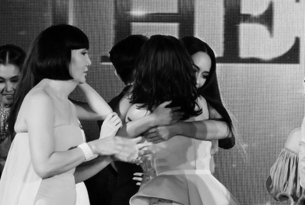 #บีคริส beecris