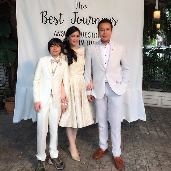 โบ ชญาดา เป็นปลื้มสามีเลื่อนยศเป็น ผู้พันแบงค์ หอมแก้มฟอดใหญ่เป็นรางวัล