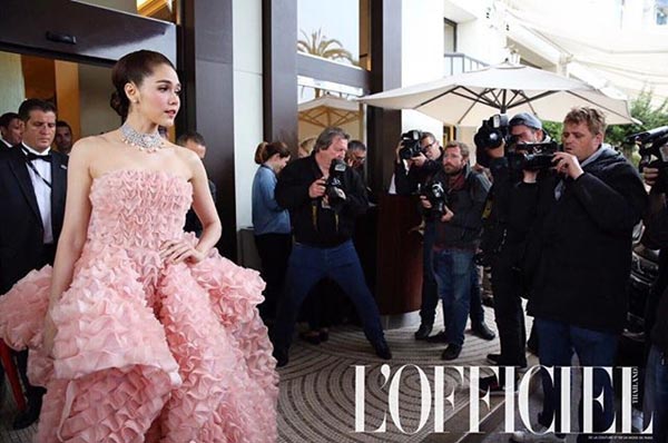 ชมพู่ เมืองคานส์