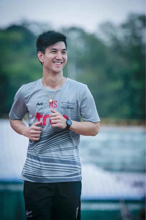กอล์ฟ นิธินันท์ สต๊าฟโค้ชทีมแบงค็อก ยูไนเต็ด