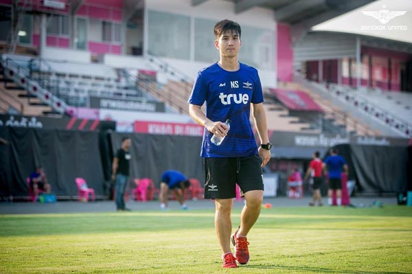 กอล์ฟ นิธินันท์ สต๊าฟโค้ชทีมแบงค็อก ยูไนเต็ด