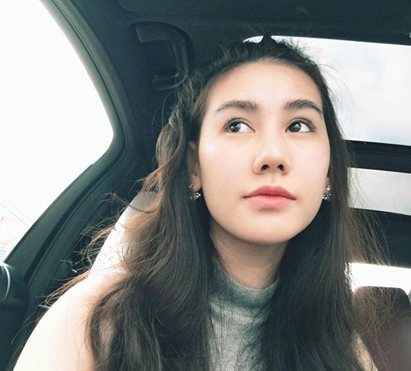 ดาว พิมพ์ทอง ตอบกลับดราม่าใช้เส้นดารา ได้บัตร ซงจุงกิ ชี้ให้คนที่บ้านต่อแถวให้