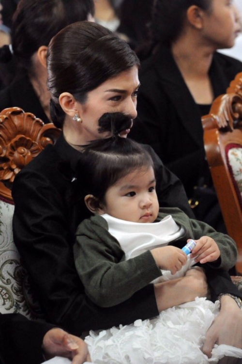 โบว์ แวนด้า น้องมะลิ