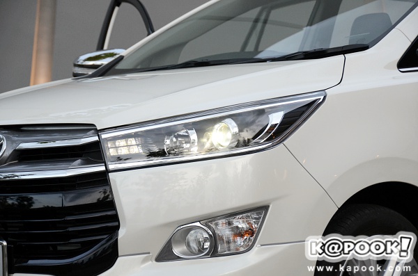 Toyota Innova Crysta 2017