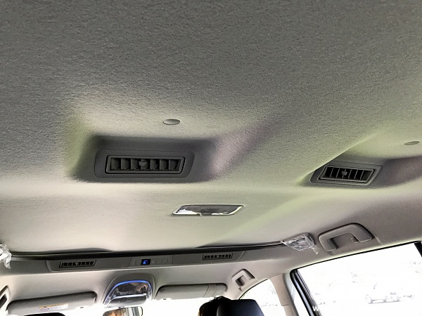 Toyota Innova Crysta 2017