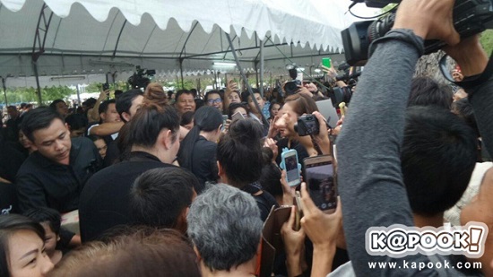 ใหม่ ดาวิกา ใบเฟิร์น พิมพ์ชนก