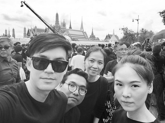 ร้องเพลงสรรเสริญพระบารมี