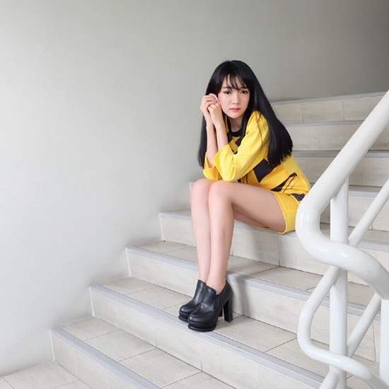 พลอย เดอะกิ๊ก ทับทิม